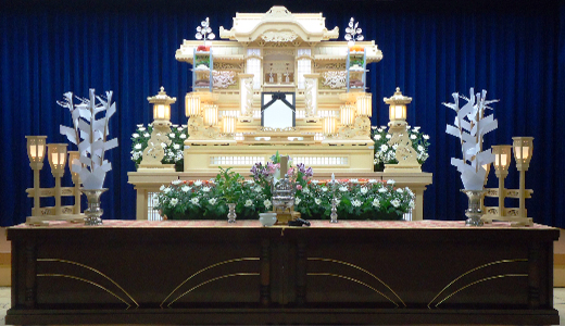 家族葬　50万円プランの祭壇